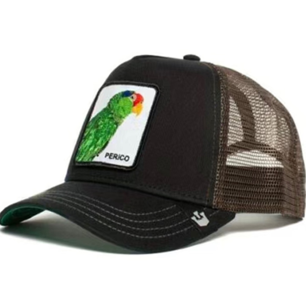 Parrot/Perico Embroidery Patch Trucker Hat